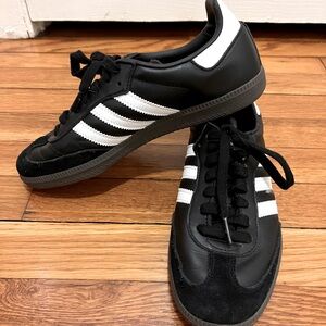 Black Adidas Sambas